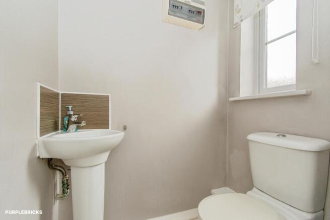 2 bed Semi-Detached for sale Image 9