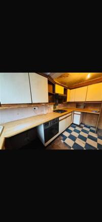 Lawns Green, Farnley, Leeds photo 4