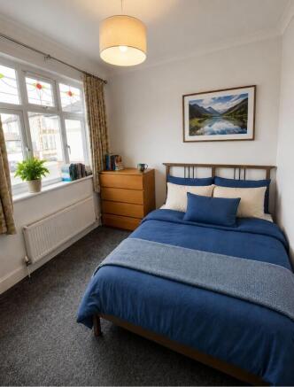 Room 4 @ £650pcm