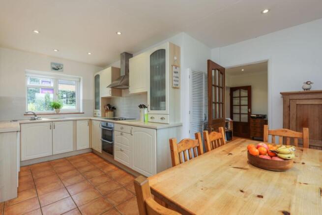 Kitchen/Dining Room