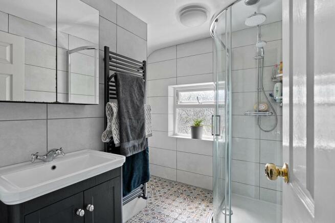 Family Shower Room