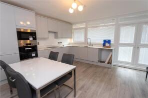 Flat 1, Calgary Court Canada Estate, Neptune Street, London SE16 7AX