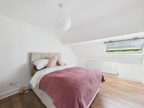 4 bed Terraced for sale Image 10