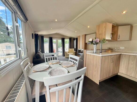 Willerby Brockenhurst 2018 Car0024754 144766378.jp