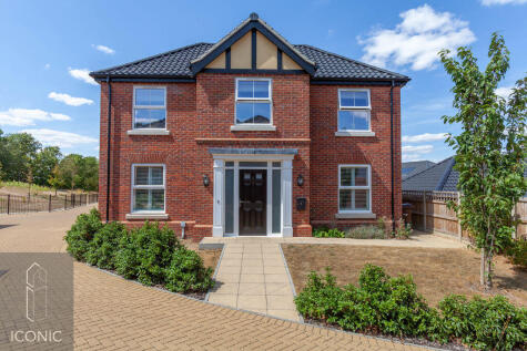 Philpott Close, Drayton, Norwich