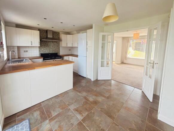 Kitchen / Diner
