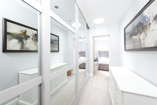 Bed 2 Dressing Room