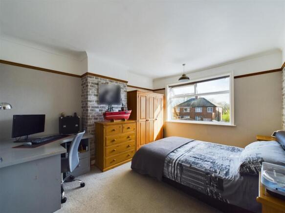 3 bed Semi-Detached for sale Image 8