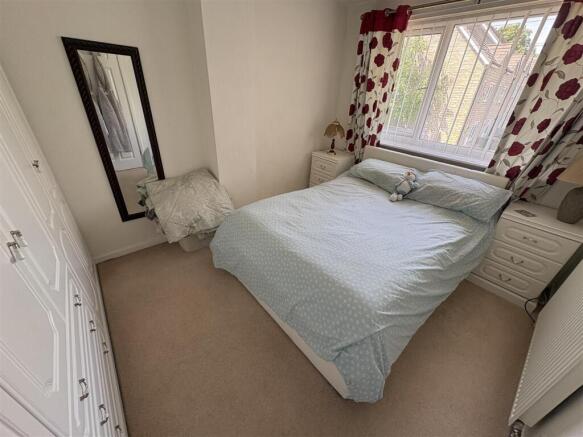 3 bed Semi-Detached for sale Image 10