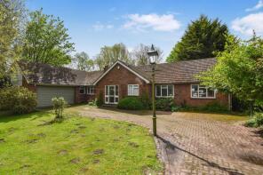 Windrush, Cambridge Road, Fenstanton PE28 9HS