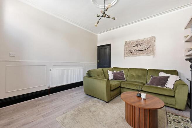 3 bed Terraced for sale Image 8