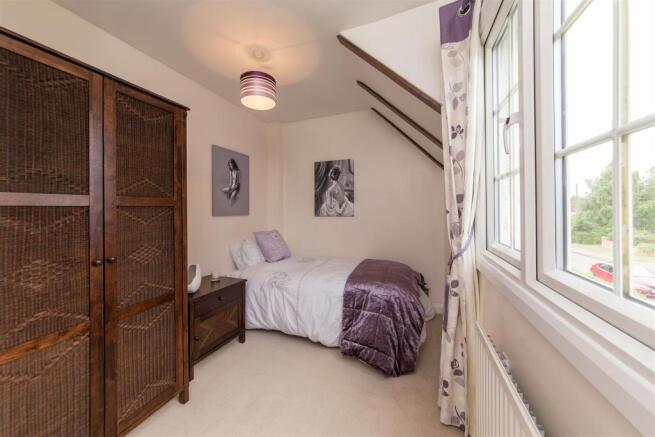 19 Glebe Road (11 of