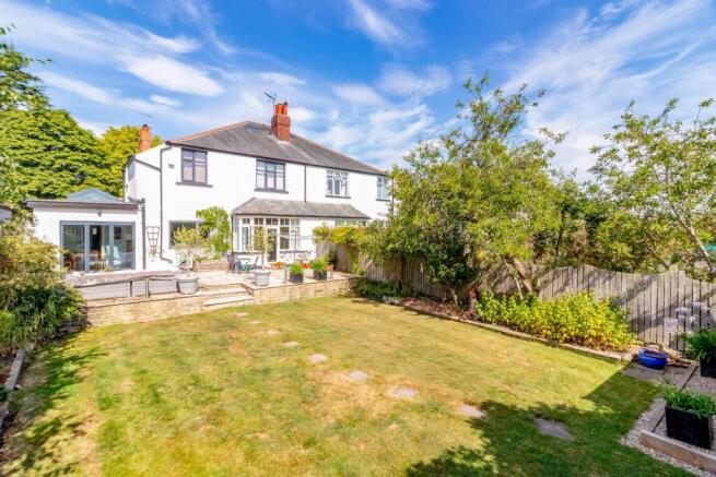 4 bed Detached for sale Image 12