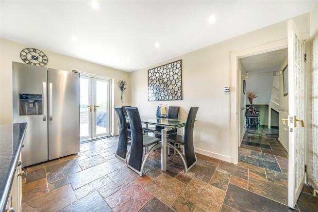 Kitchen/Breakfast