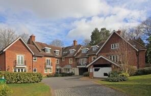 2, 3 The Glade, Merlewood Close, Bournemouth BH2 6JQ