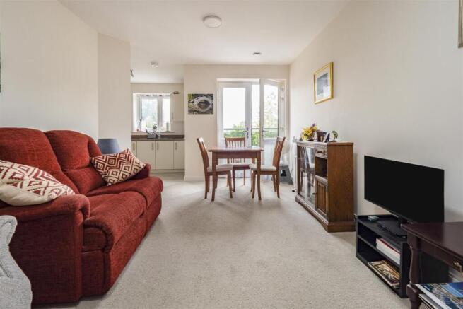 1 bed Apartment for sale Image 4