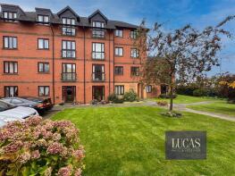20, Oaktree Court, George Street, Kettering NN16 0AW