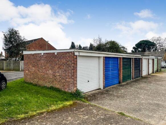 Glebe Court
