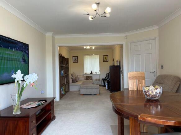 7.Living Room_5