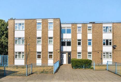 Hunter Close, London, SW12