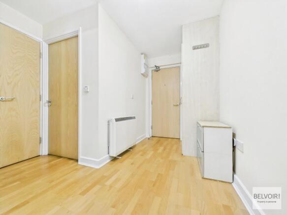 1 bed Apartment to rent Image 8
