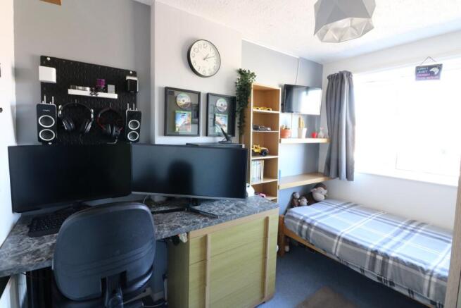 Photo 9