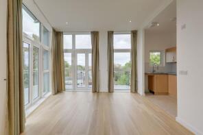 65, Kingswood Court, Hither Green Lane, Hither Green, London SE13 6TD