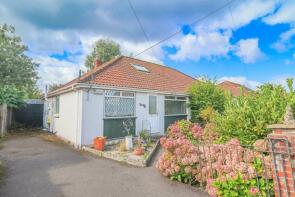 1, Vale Crescent, St Georges, Weston-super-mare BS22 7XJ