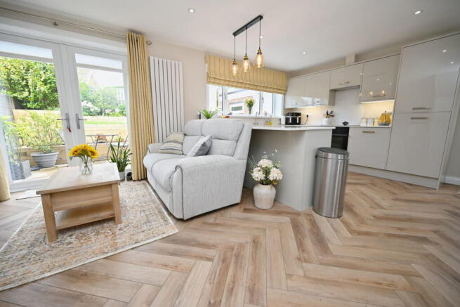 3 bed Detached Bungalow for sale Image 4