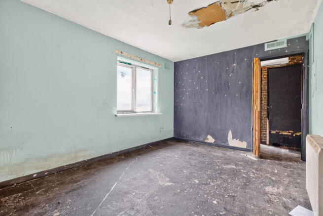 1 bed Flat for sale Image 10