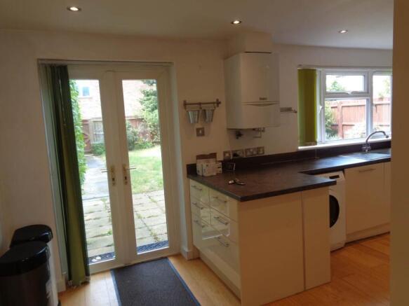 Pelham Close 1 0 Kit