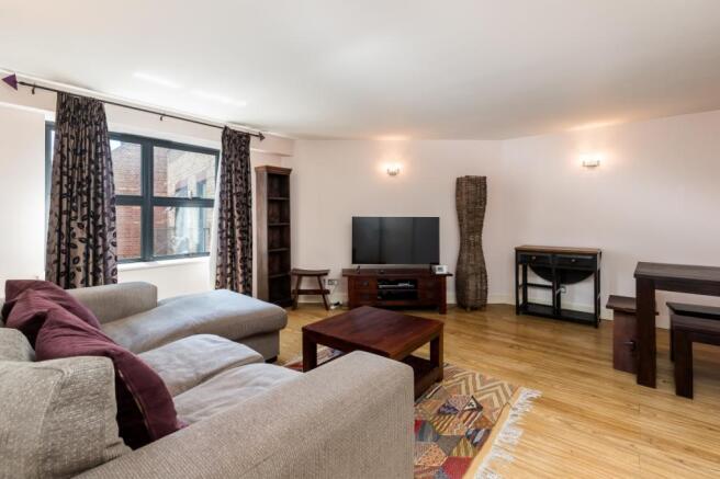 Hobbs Court 25 - rev