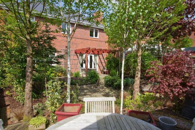 Garden / Rear...