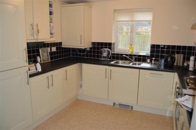 Lounge / kitchen
