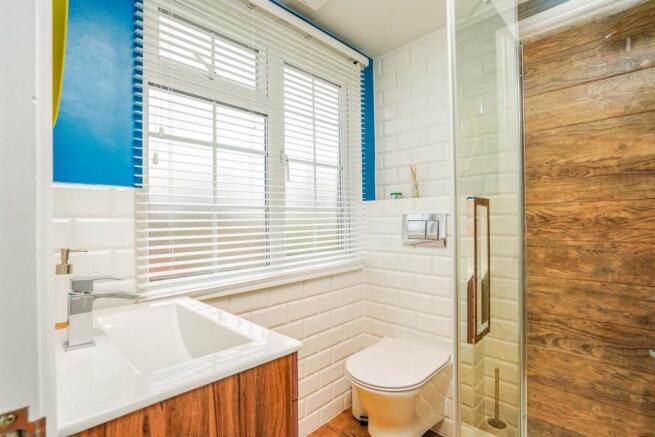 Master En-suite