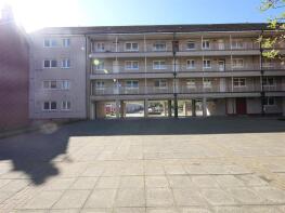 3b, West Buchanan Place, Paisley PA1 2JU