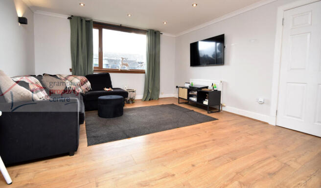 new lounge .JPG