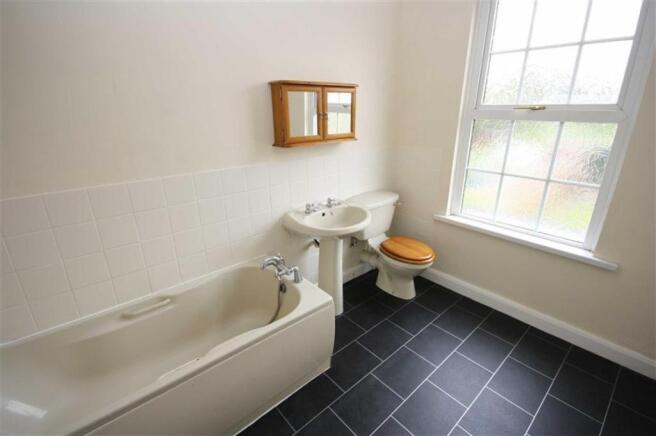 Bathroom (alternativ