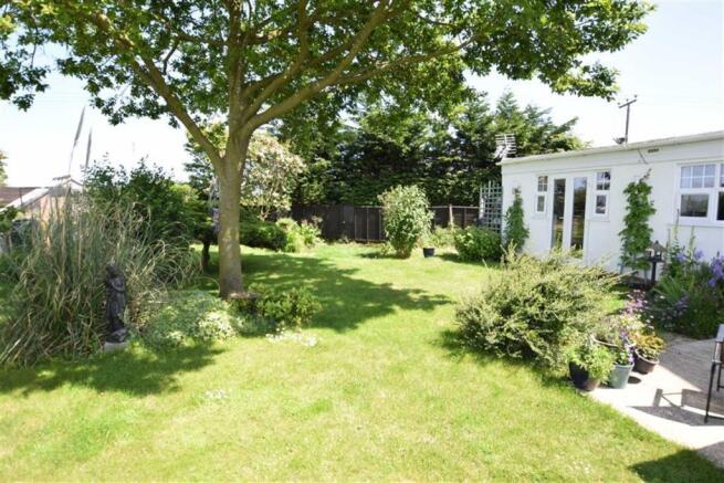 ADDITIONAL PHOTOS