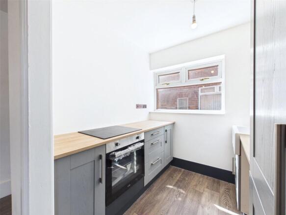 3 bed Semi-Detached for sale Image 7