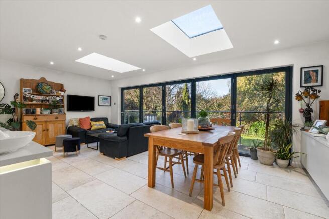 Alveston Lane, Alveston, Stratford-upon-Avon, CV37 photo 4