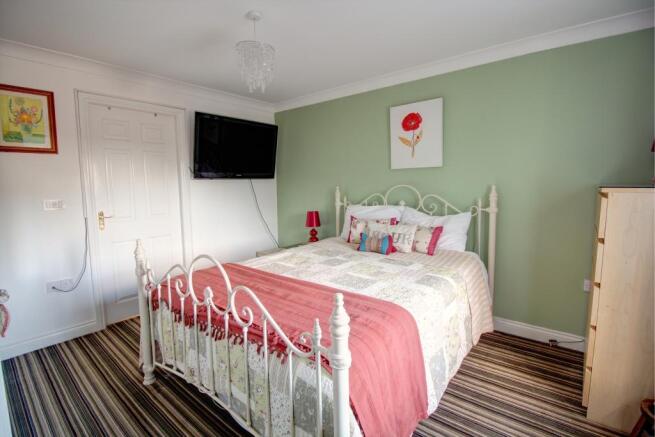 BED 1