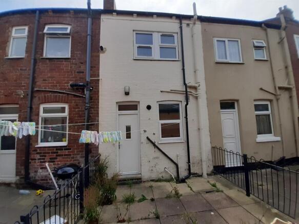 2 bed Terraced for sale Image 7