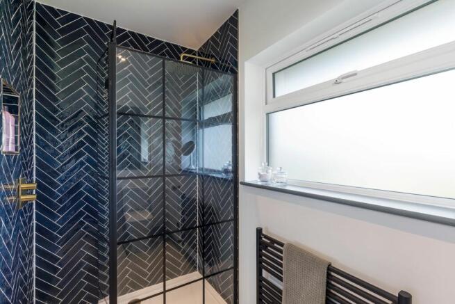 Master en-suite