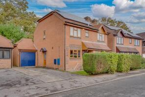 19, Park Glen, Park Gate, Southampton SO31 6BZ