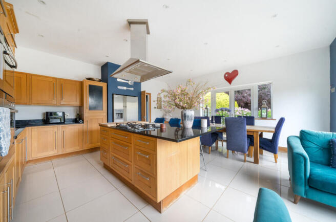 Kitchen/Breakfast