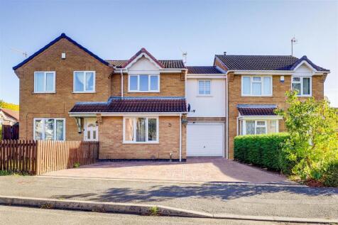 Gothic Close, Nottingham, NG6