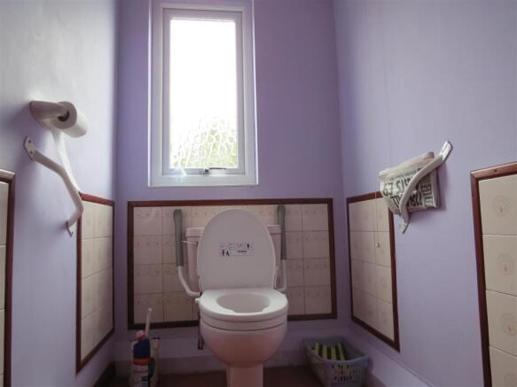 Separate WC: