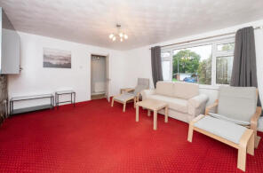 19, Munro Avenue, Reading RG5 3QY