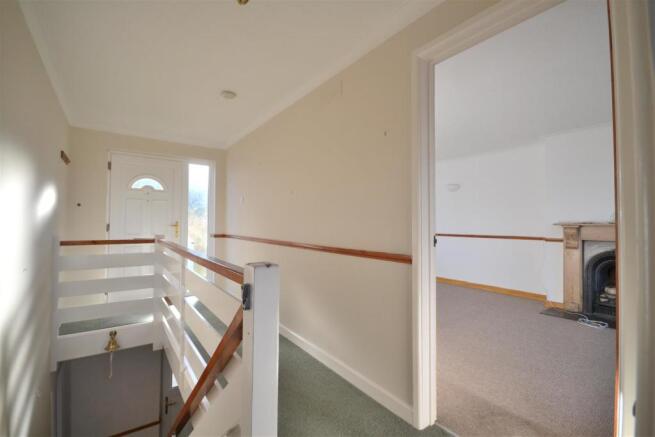 Hallway.JPG